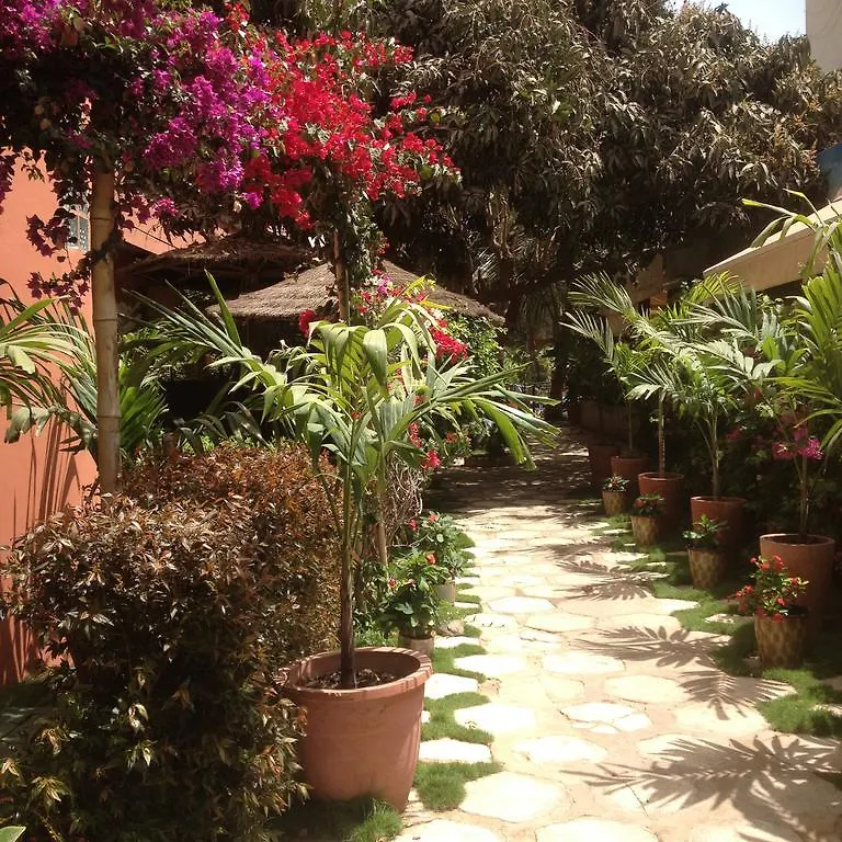 דקר Fana Hotel